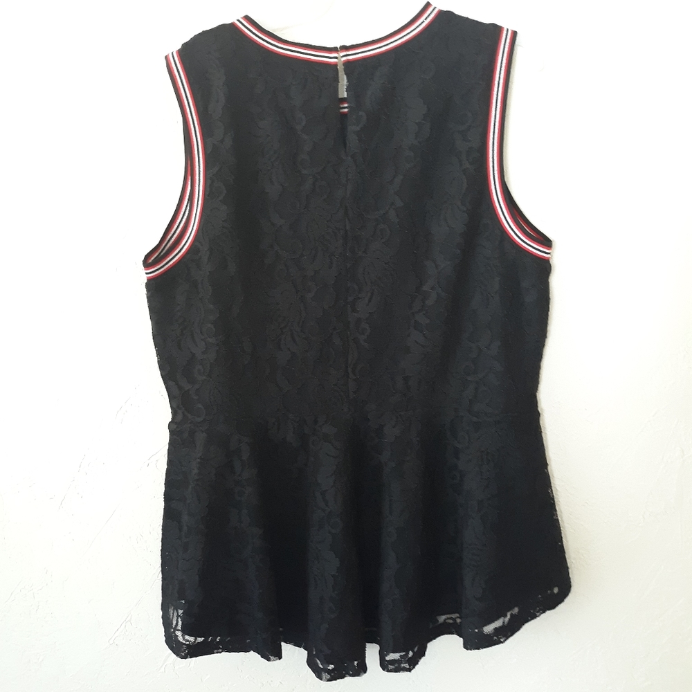 NWT Thalia Sodi Women's Metallic trim lace top - Picture 7 of 9
